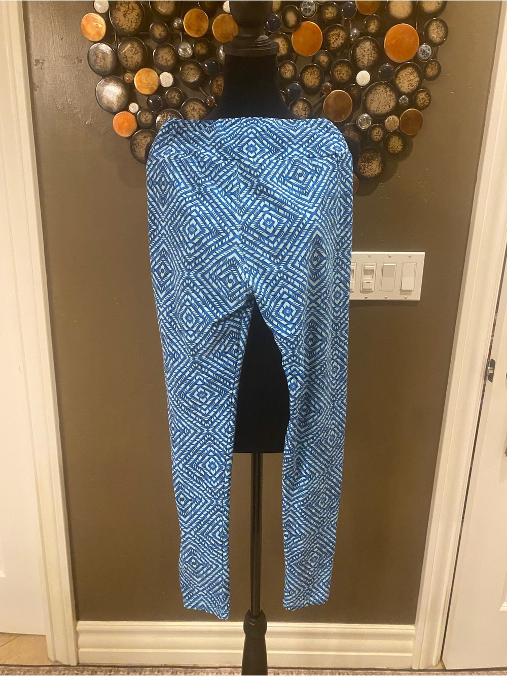 LuLaRoe Blue Geometric Leggings